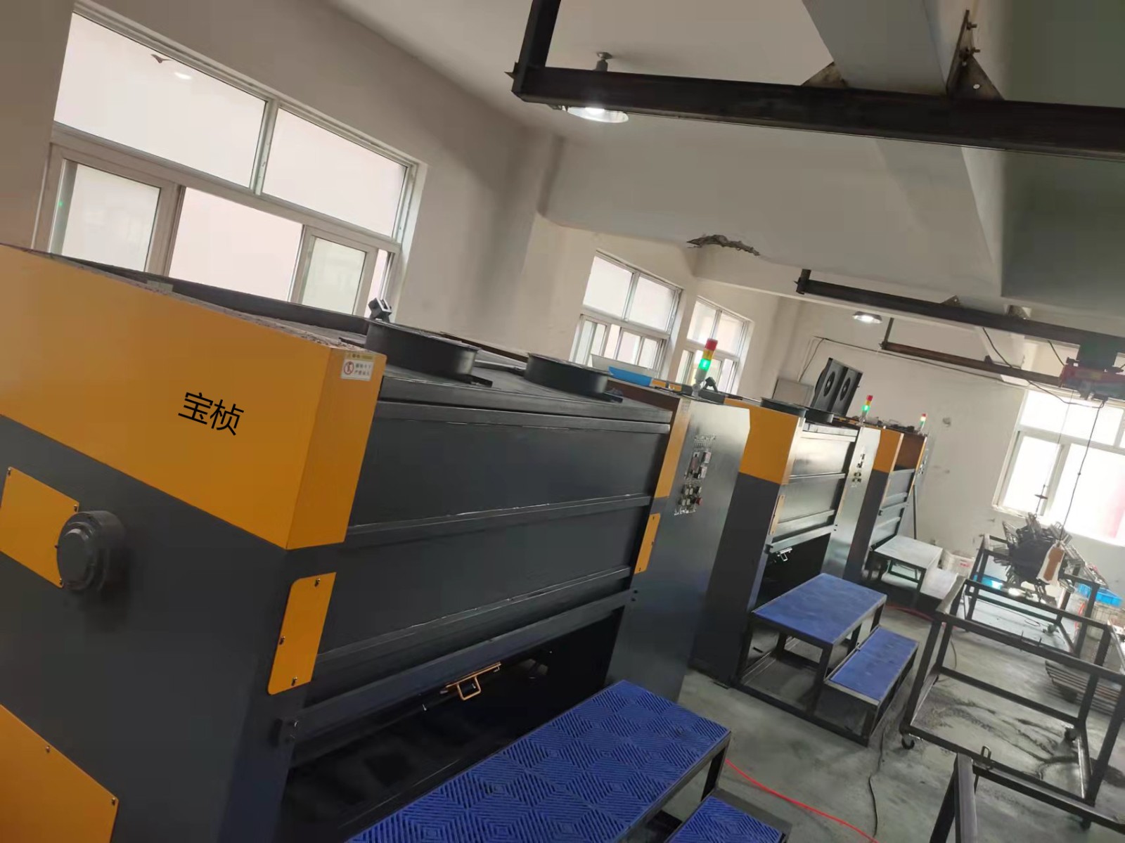 閥門球溜光機(jī)